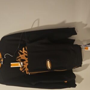 🆕️NWT Men's Timberland Black with Logo Sweatshirt and Pants